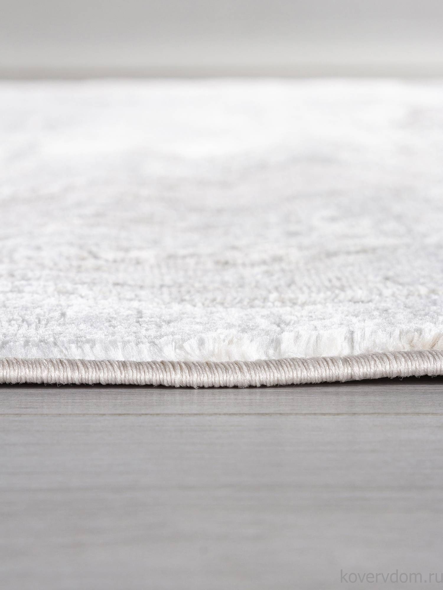 Ковер LUCCI P0047 WHITE / L.BEIGE