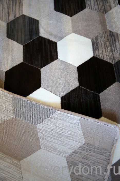 Высокоплотный ковер Скандинавия 52320-82